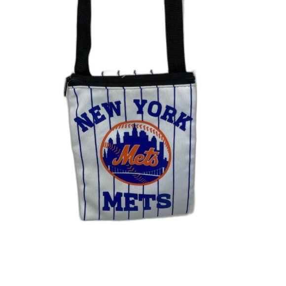 MLB NEW YORK METS EST, 1962 Baseball Logo Print Crossbody 8” x 6” Bag Y2K - Picture 1 of 7